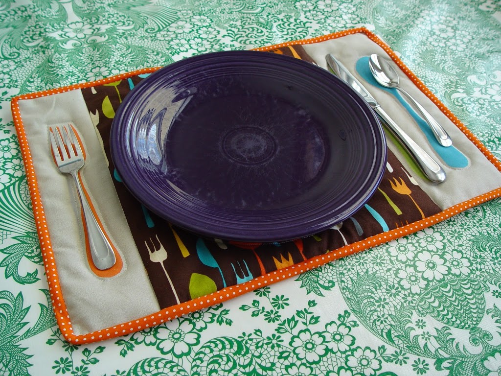 table setting placemat