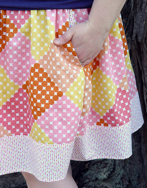 easy peasy skirt with pockets
